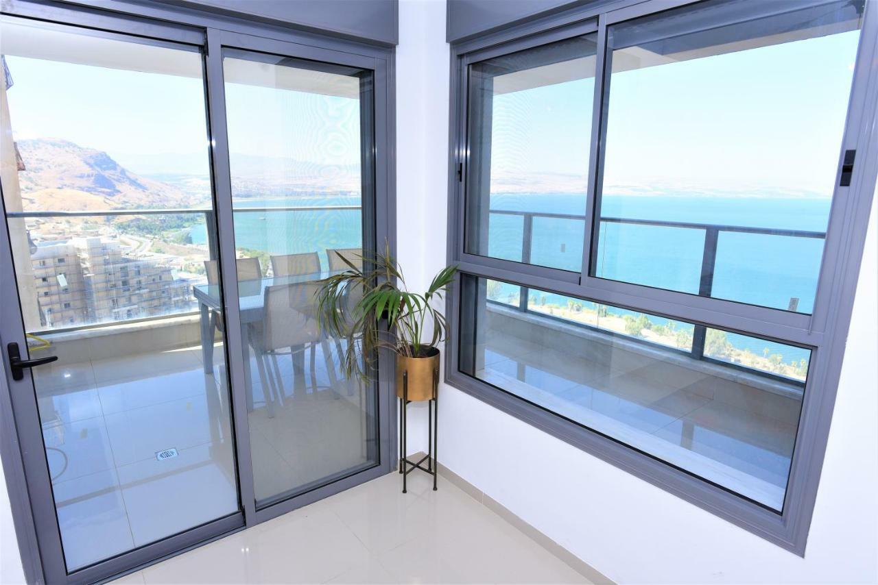 Aristone Luxury Apartment 提比里亞 外观 照片