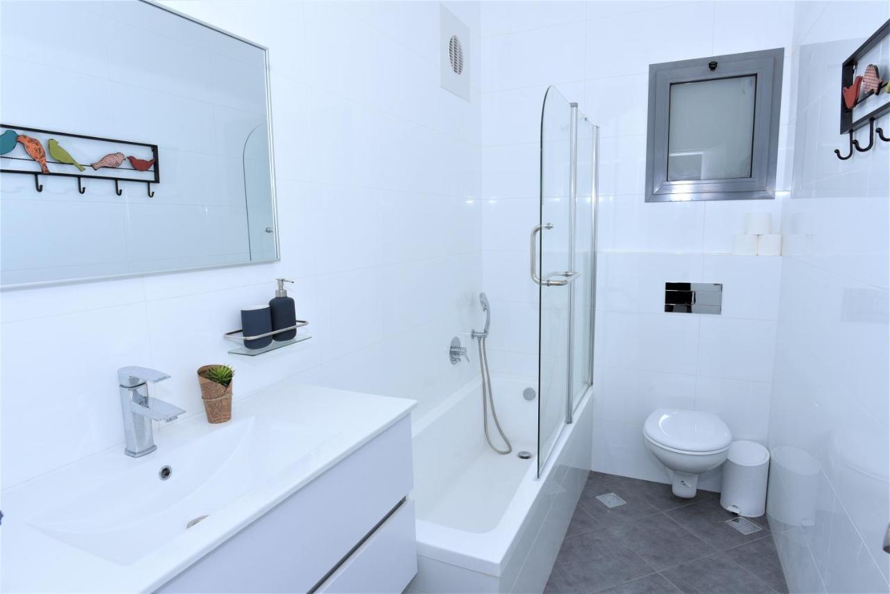 Aristone Luxury Apartment 提比里亞 外观 照片